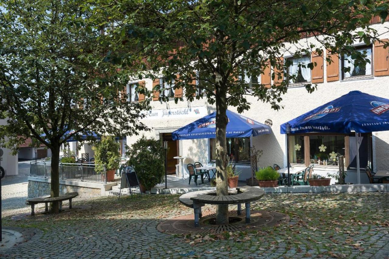 Landhotel Zum Jaegerstoeckl Grafenau  Exteriör bild